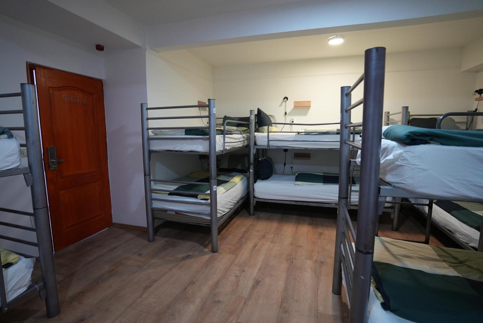 Center Hostel&guest House