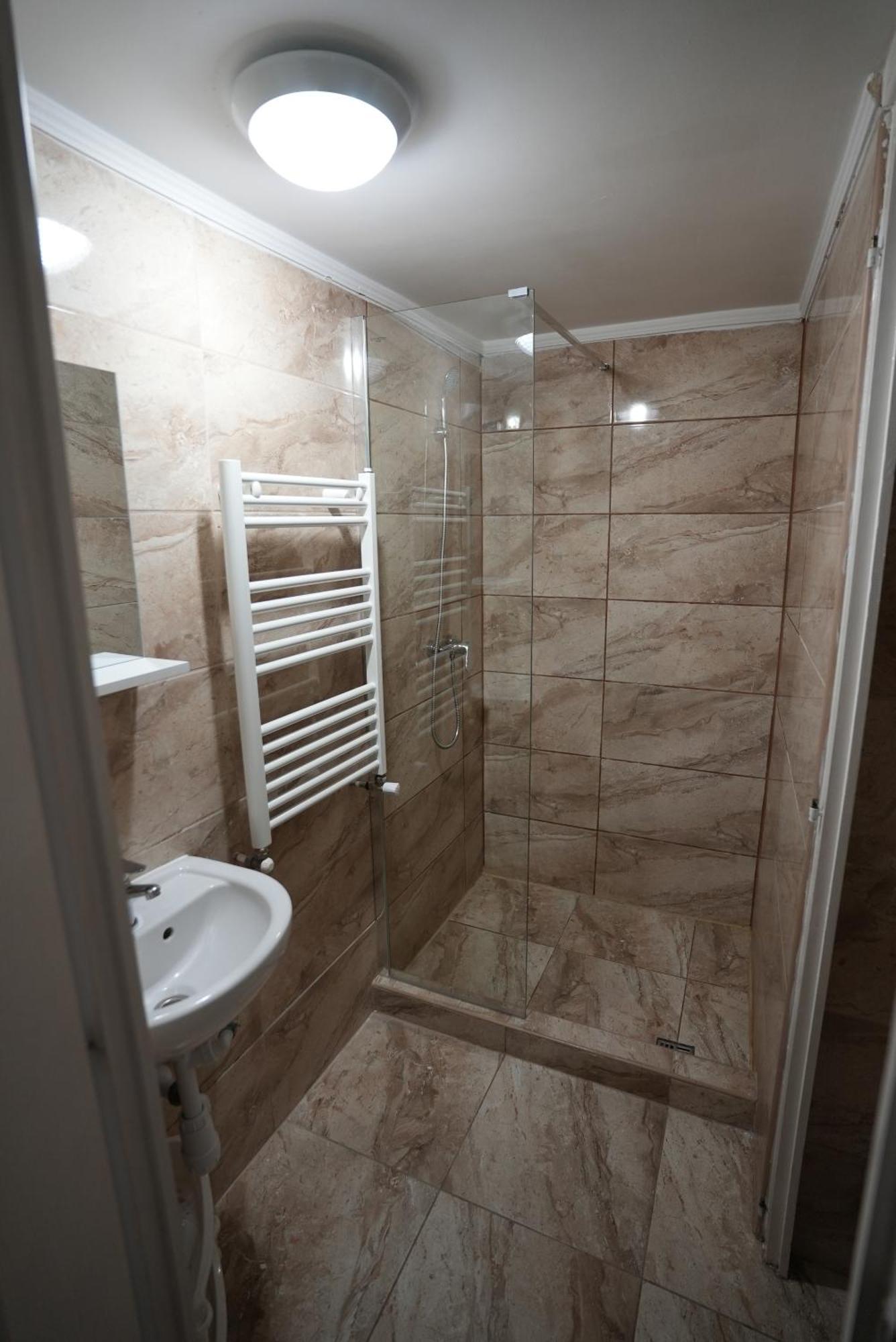 Auberge de jeunesse Center Hostel&guest House *