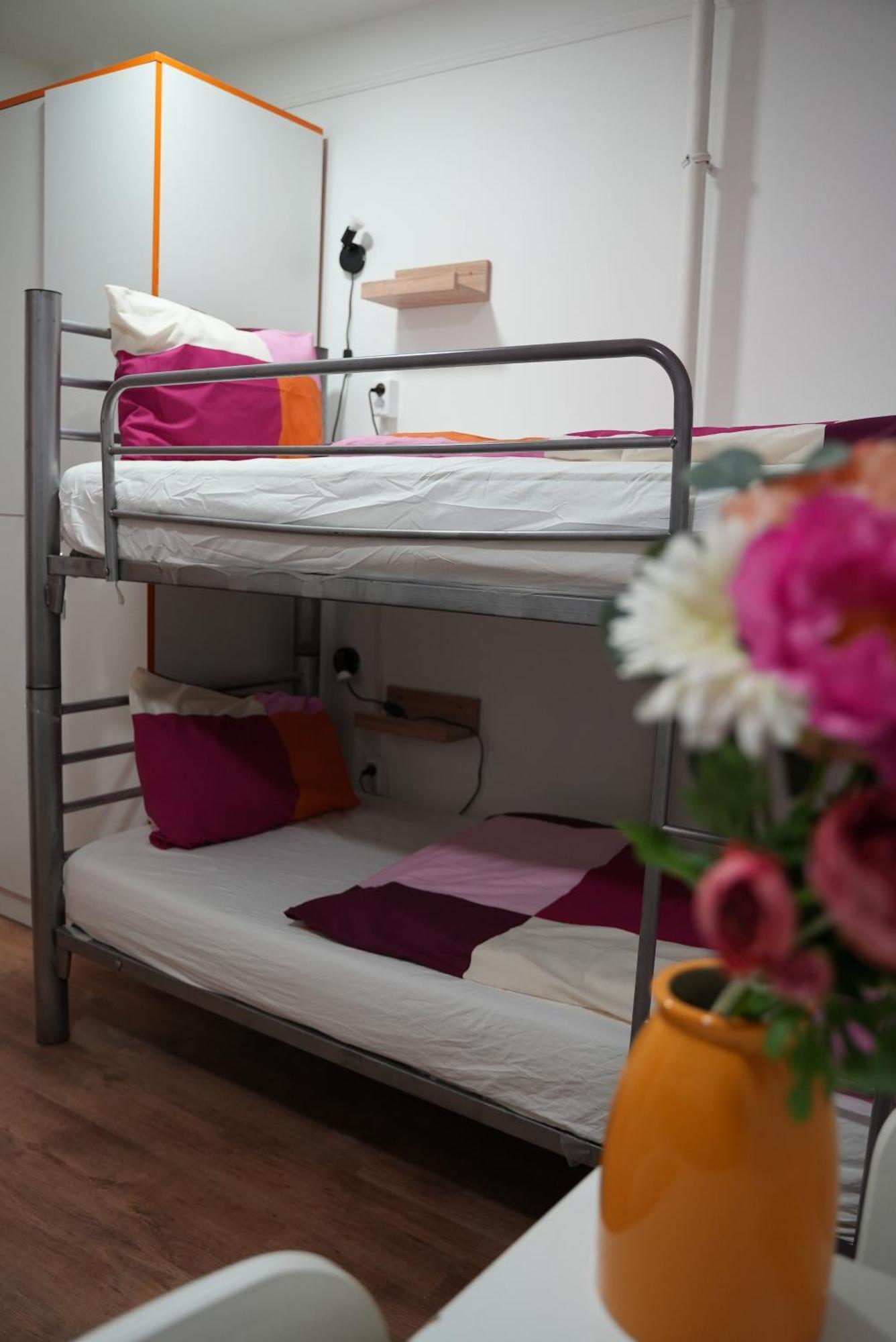 Center Hostel&guest House